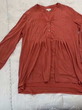 Wonderly Rust Long Sleeve Pleated Henley